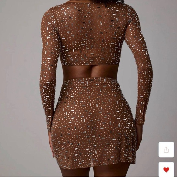 Brown Long Sleeve Crop Top and Skirt Set - Picture 2 of 4